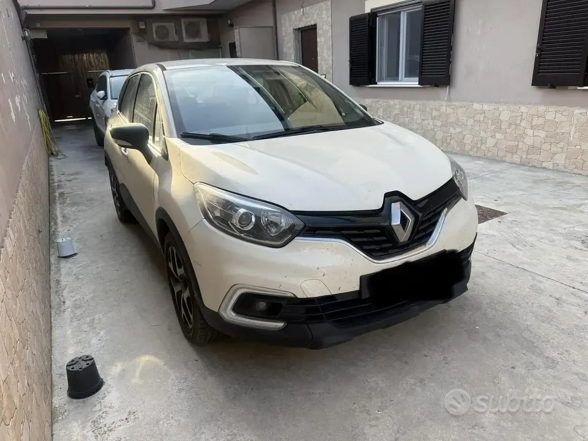Usata Renault Captur 90 CV (66 kW) 2018 SUV