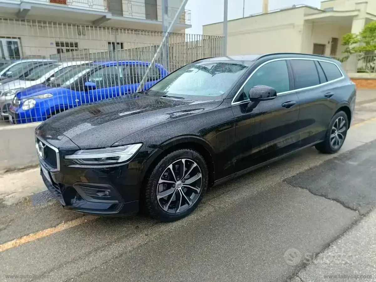 Usata Volvo V60 197 CV (144 kW) 2022 Station wagon