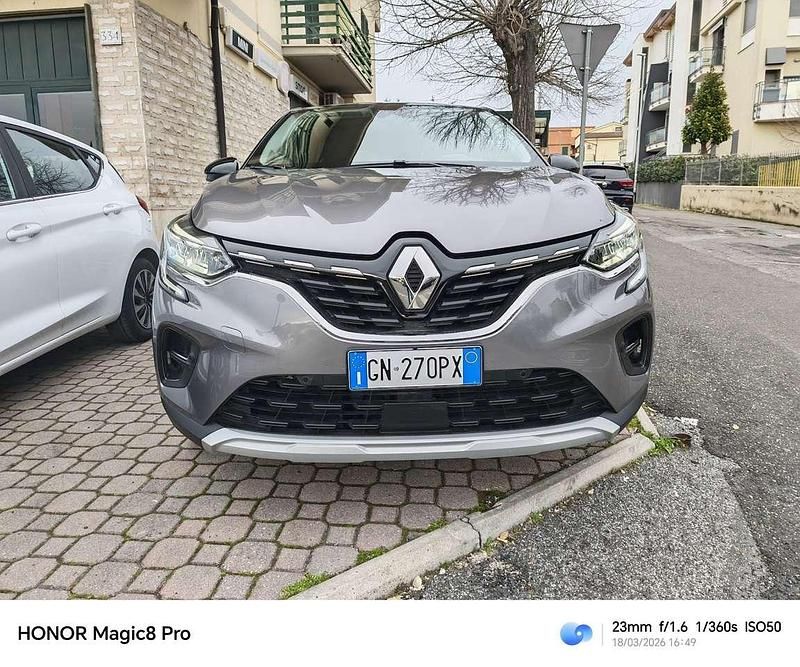 Usata Renault Captur Techno 101 CV (74 kW) 2023 Other SUV