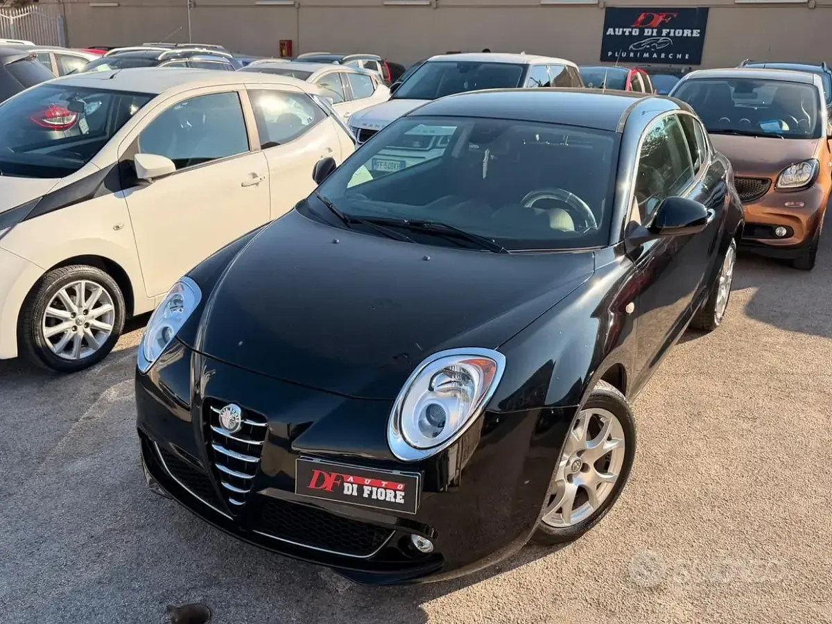 Usata Alfa Romeo MiTo Distinctive 95 CV (69 kW) 2010 Nero Utilitaria