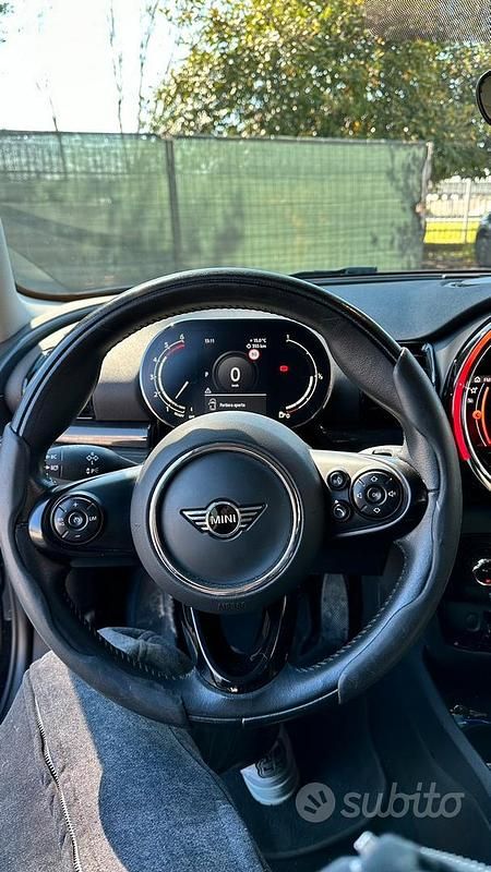 Usata Mini Clubman 102 CV (75 kW) 2020 Blu Station wagon