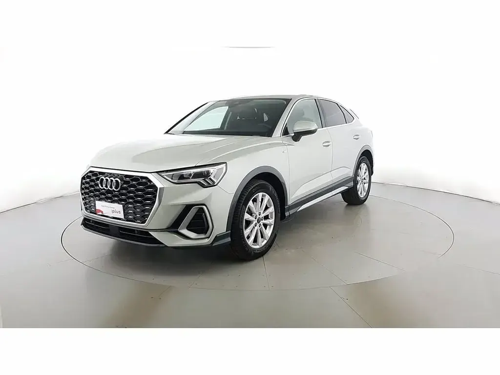 Usata Audi Q3 Sportback S-Line 150 CV (110 kW) 2021 SUV