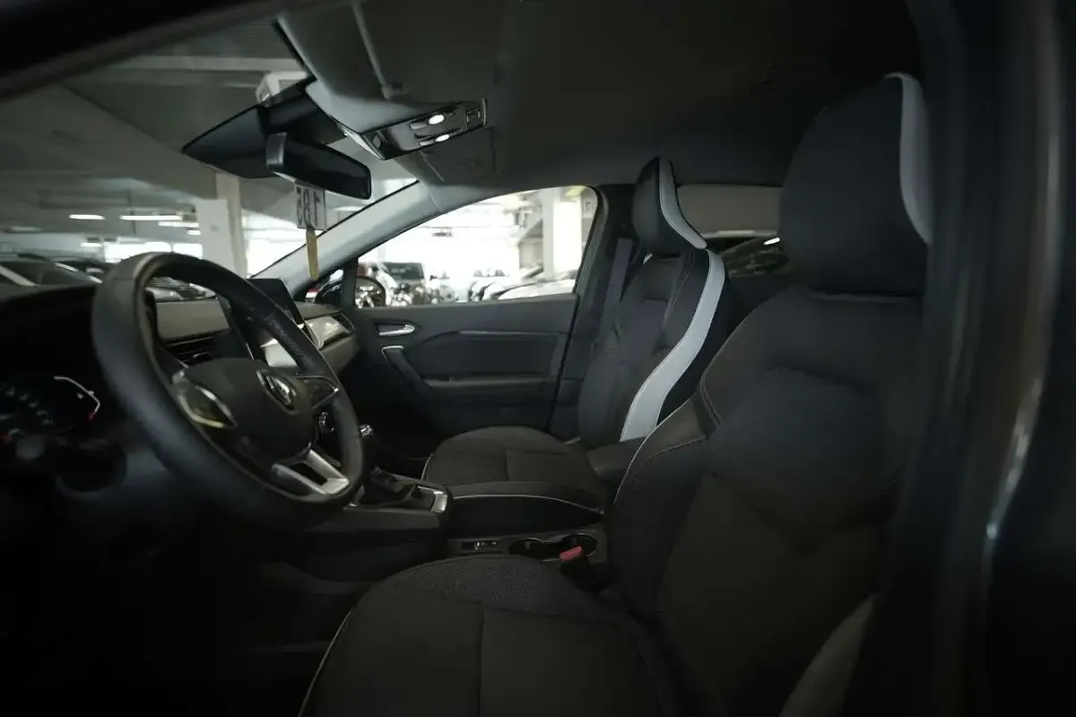 Usata Renault Captur Techno 101 CV (74 kW) 2023 Other SUV
