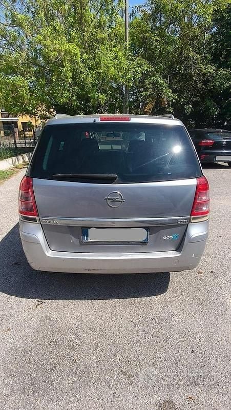 Gebraucht Opel Zafira 94 PS (69 kW) 2007 Van / Kleinbus