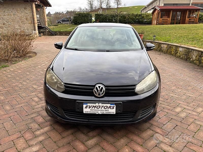 Nero Usata 2012 VW Golf VII Highline Tre volumi | 7500 € (Super prezzo) - Immagine 1/4