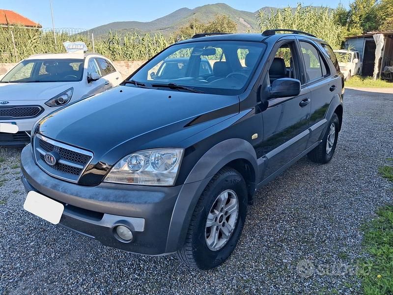 Nero Usata 2004 Kia Sorento EX SUV | 2400 € (Buon prezzo) - Immagine 1/4