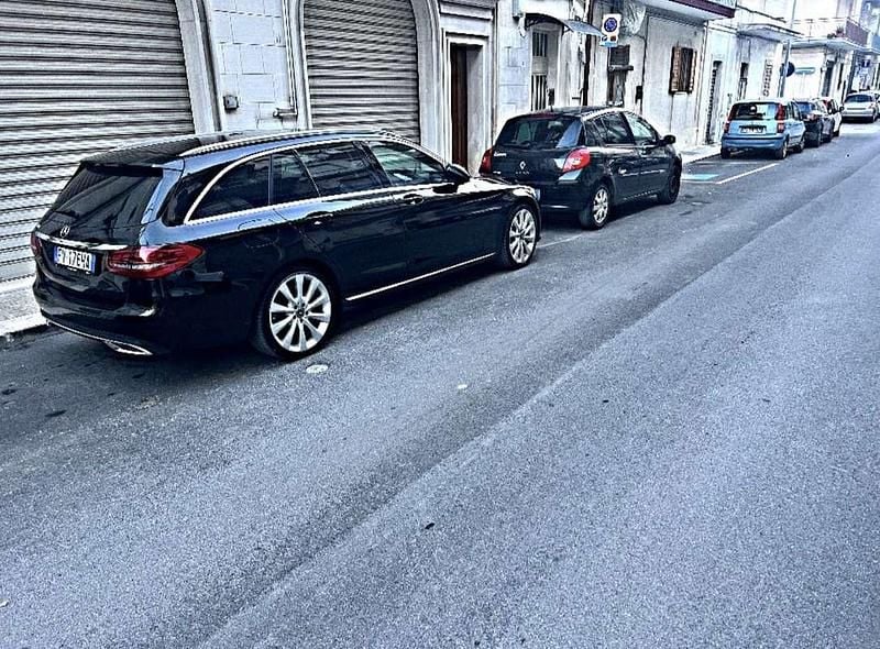 Usata Mercedes C220 194 CV (142 kW) 2019 Station wagon