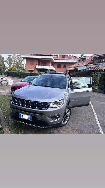Usata Jeep Compass Limited 140 CV (102 kW) 2017 SUV