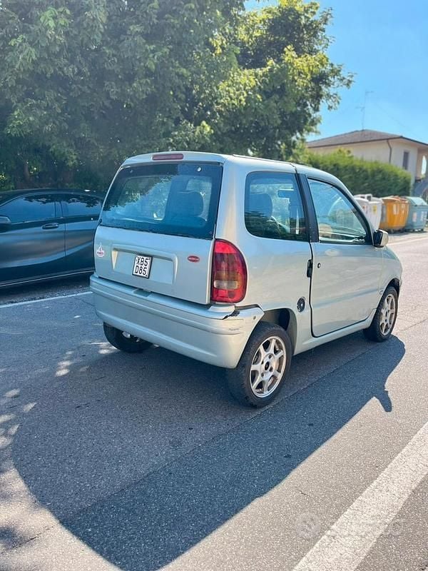 Usata Microcar Virgo 2001 Utilitaria