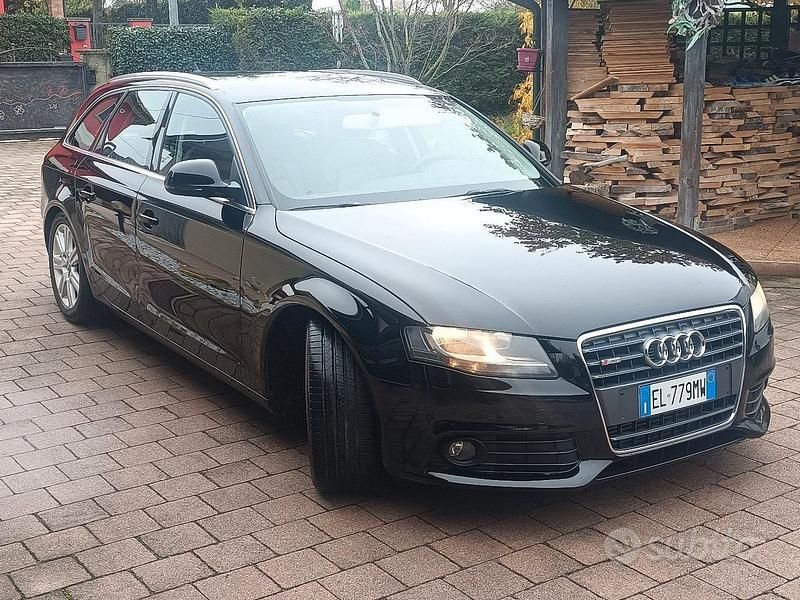 Nero Usata 2008 Audi A4 Tre volumi | 3500 € (Super prezzo) - Immagine 1/4