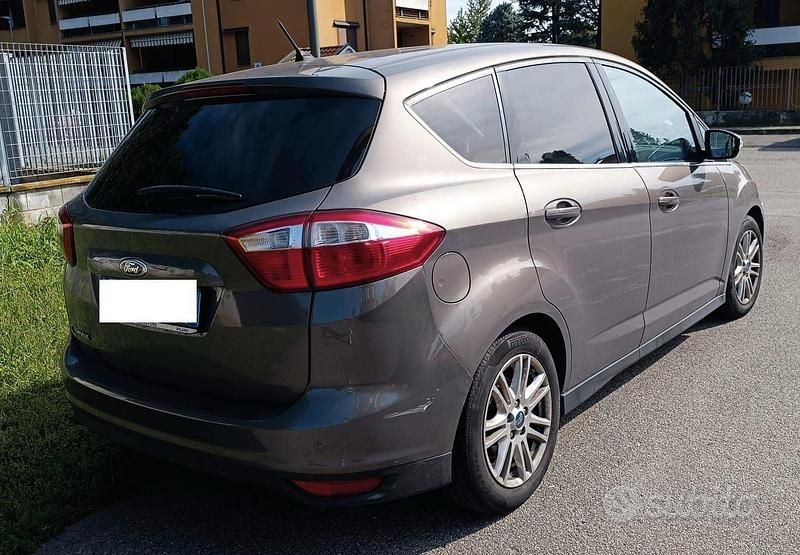 Usata Ford C-MAX Titanium 116 CV (85 kW) 2013 Argento Monovolume