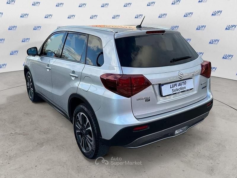 Usata Suzuki Vitara 114 CV (83 kW) 2023 Argento SUV