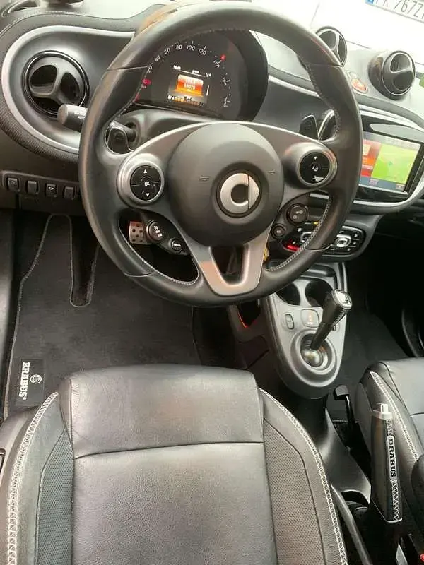 Usata Smart ForFour Brabus Xclusive 122 CV (89 kW) 2017 Nero Utilitaria