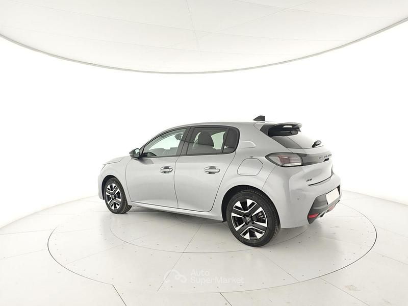 Usata Peugeot 208 Allure 101 CV (74 kW) 2025 Argento Utilitaria