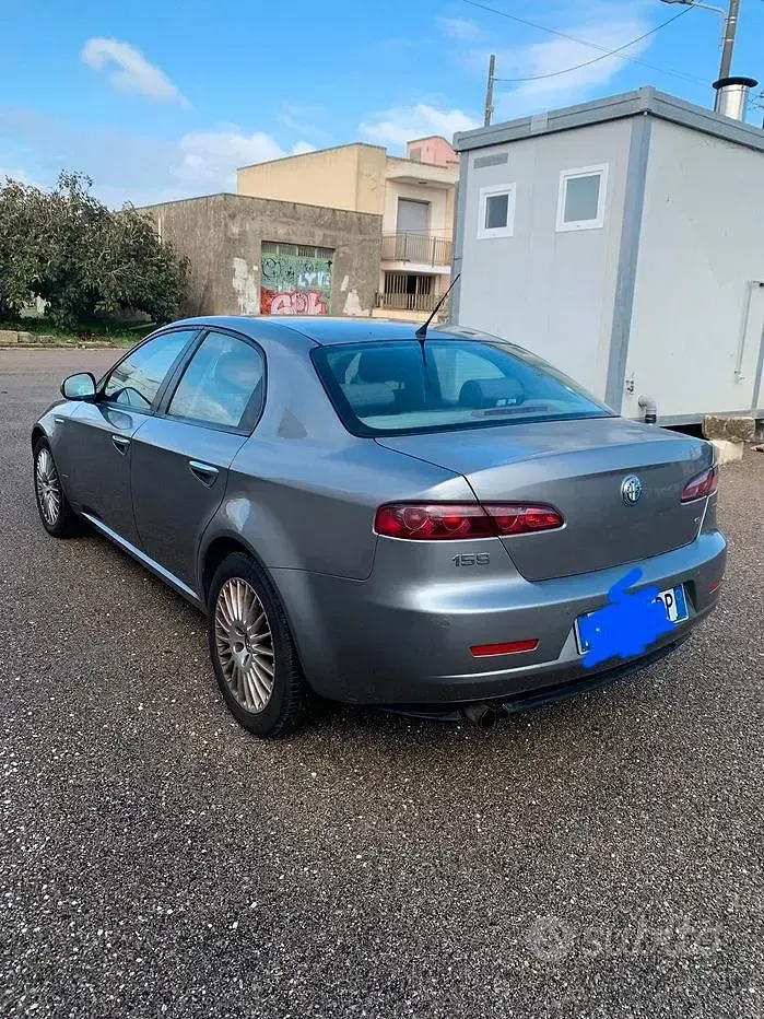 Usata Alfa Romeo 159 120 CV (88 kW) 2007 Grigio Berlina