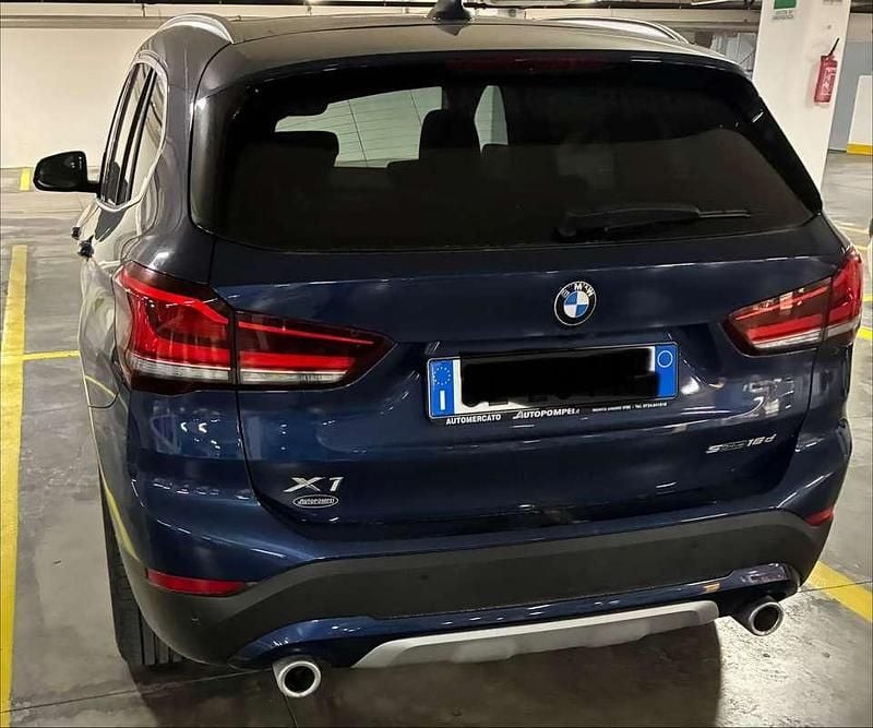 Usata BMW X1 150 CV (110 kW) 2022 Blu/azzurro SUV