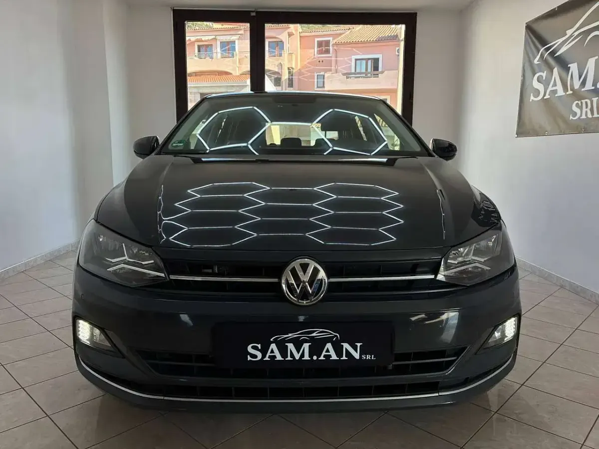 Usata VW Polo Highline 95 CV (69 kW) 2018 Grigio Utilitaria