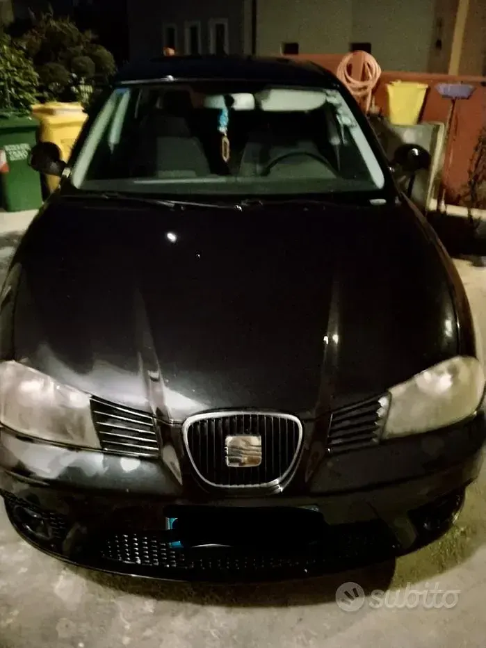 Usata Seat Ibiza 101 CV (74 kW) 2006 Nero Utilitaria