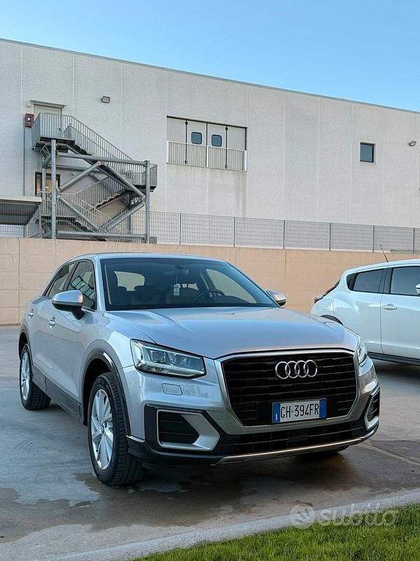 Usata Audi Q2 Advanced 116 CV (85 kW) 2020 Grigio SUV