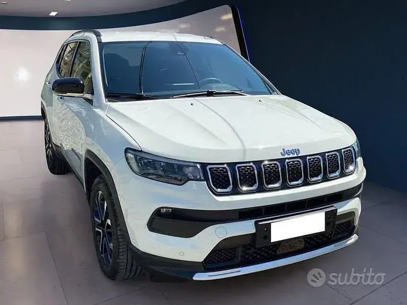Usata Jeep Compass Limited 190 CV (139 kW) 2021 Bianco SUV