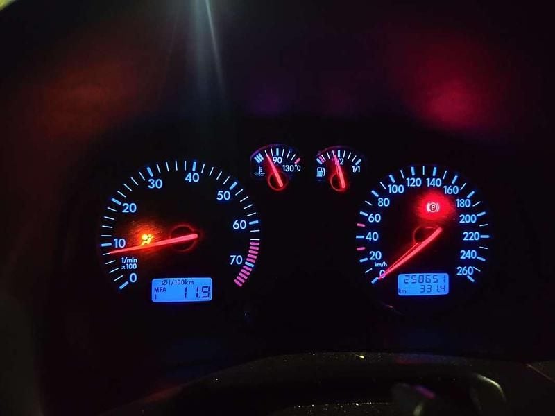 Usata VW Golf 101 CV (74 kW) 1998 Berlina