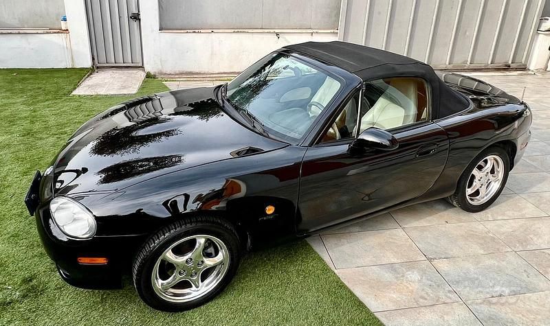Usata Mazda MX5 2003 Nero Cabrio