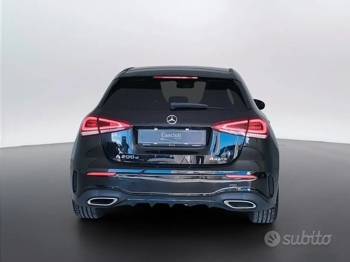 Usata Mercedes A200 Premium 150 CV (110 kW) 2020 Nero Berlina