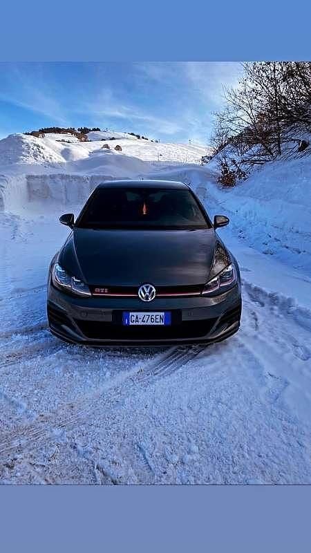 Usata VW Golf VIII GTI 245 CV (180 kW) 2020 Berlina