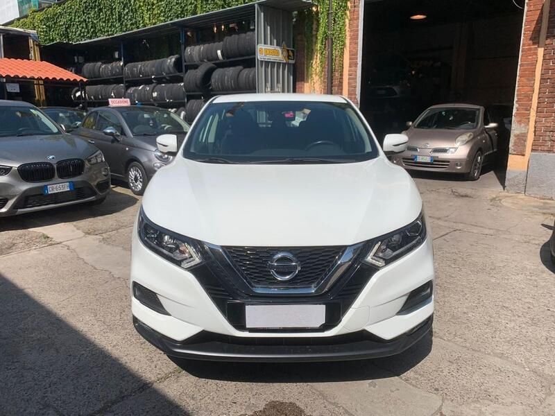 Usata Nissan Qashqai Tekna 159 CV (116 kW) 2019 Bianco SUV