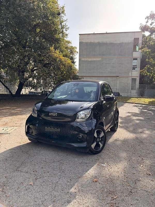 Usata 2021 Smart ForTwo Coupé Utilitaria | 14.500 € (Cara) - Immagine 1/4