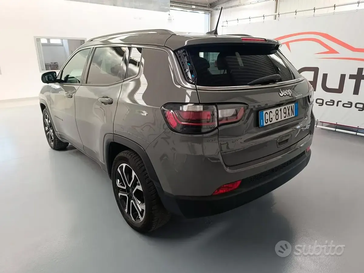 Usata Jeep Compass Limited 150 CV (110 kW) 2021 Grigio SUV