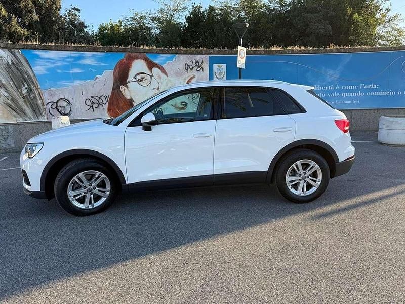 Usata Audi Q3 Ambiente 150 CV (110 kW) 2020 Bianco SUV