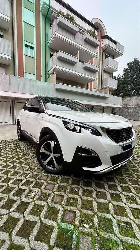 Usata Peugeot 3008 GT-line 165 CV (121 kW) 2018 Bianco SUV