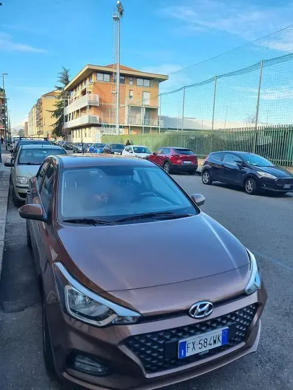 Usata Hyundai i20 75 CV (55 kW) 2019 Utilitaria