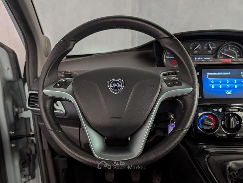 Usata Lancia Ypsilon 97 CV (71 kW) 2023 Utilitaria