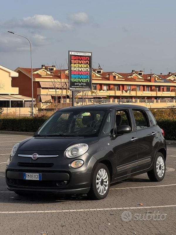 Grigio Usata 2016 Fiat 500L Pop Star Monovolume | 5990 € (Super prezzo) - Immagine 1/4