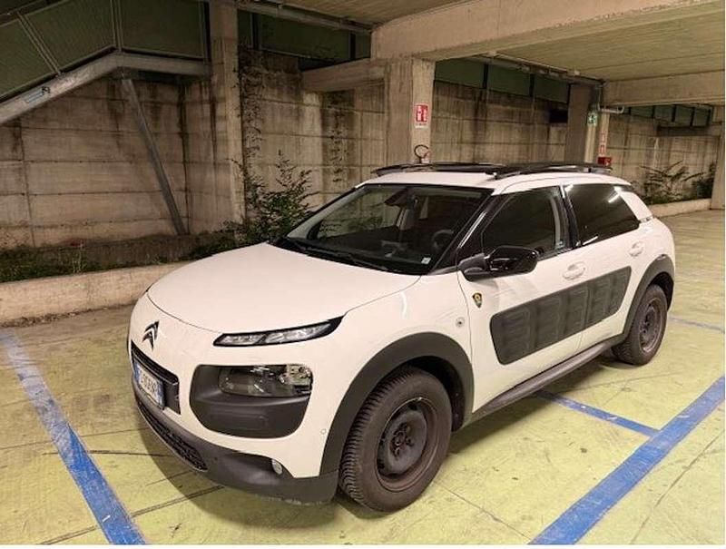 Usata Citroën C4 PureTech 82 CV (60 kW) 2016 Bianco SUV