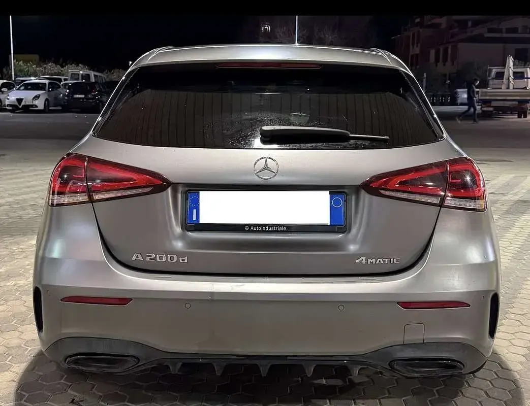 Usata Mercedes A200 Premium 150 CV (110 kW) 2022 Berlina
