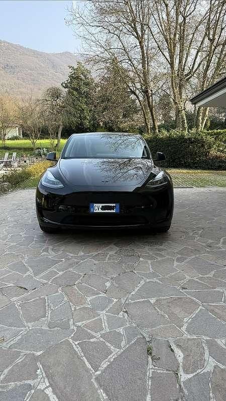 Usata Tesla Model Y RWD 127 kW (173 CV) 2024 Nero SUV