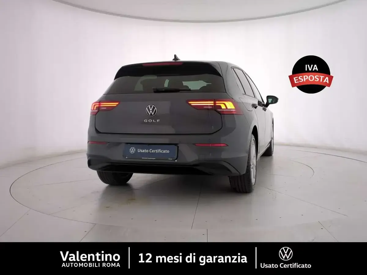 Usata VW Golf VIII Edition 116 CV (85 kW) 2026 Grigio Berlina