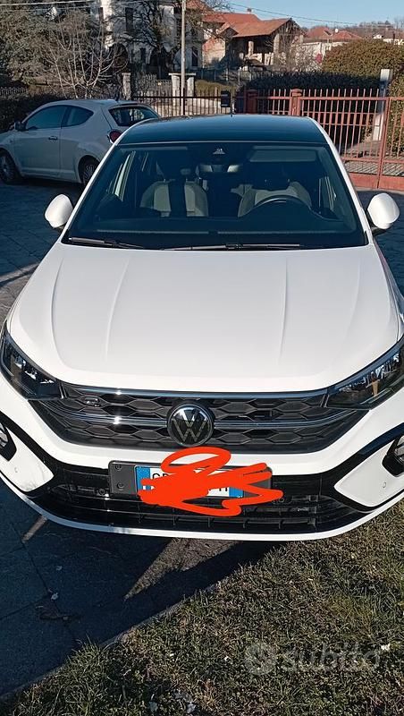 Usata VW Taigo R-line 110 CV (80 kW) 2024 Bianco SUV