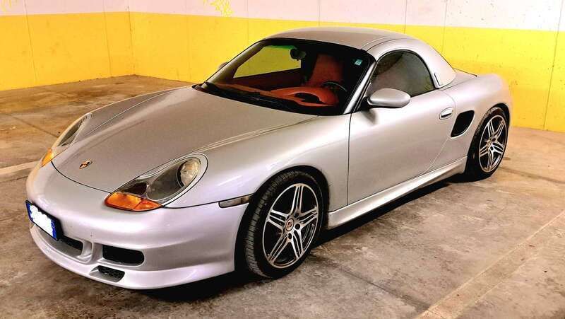 Argento Usata 1997 Porsche 986 Boxster Cabrio | 23.300 € (Buon prezzo) - Immagine 1/4