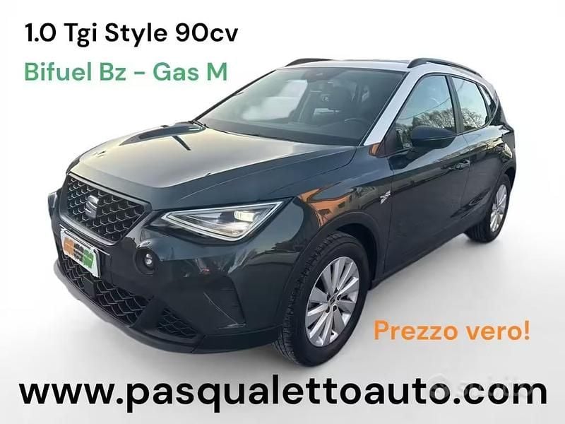 Usata Seat Arona Style 90 CV (66 kW) 2022 Verde SUV