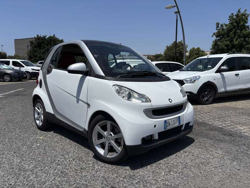 Usata 2008 Smart ForTwo Coupé Passion Due volumi | 4790 € (Cara) - Immagine 1/4