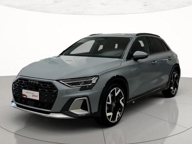 Usata Audi A3 Advanced 204 CV (150 kW) 2025 Grigio freccia perla Berlina
