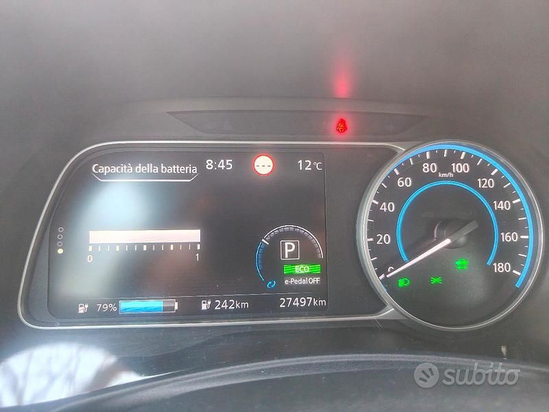 Usata Nissan Leaf 80 kW (109 CV) 2024 Grigio Utilitaria