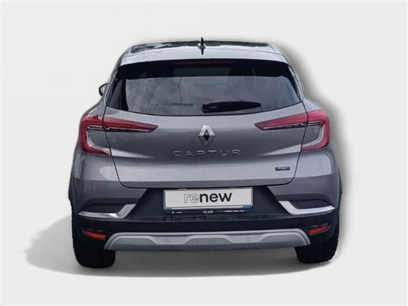 Usata Renault Captur Techno 145 CV (106 kW) 2023 Grigio scuro SUV