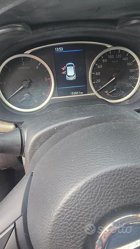 Usata Nissan Micra 90 CV (66 kW) 2020 Rosso Berlina