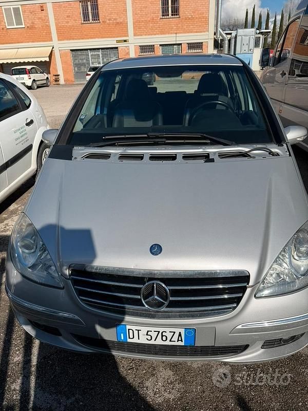 Usata Mercedes A200 2009 Grigio Berlina