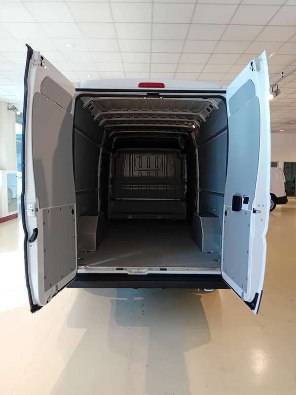 Nuova Fiat Ducato 140 CV (102 kW) 2025 Bianco pastello Furgone